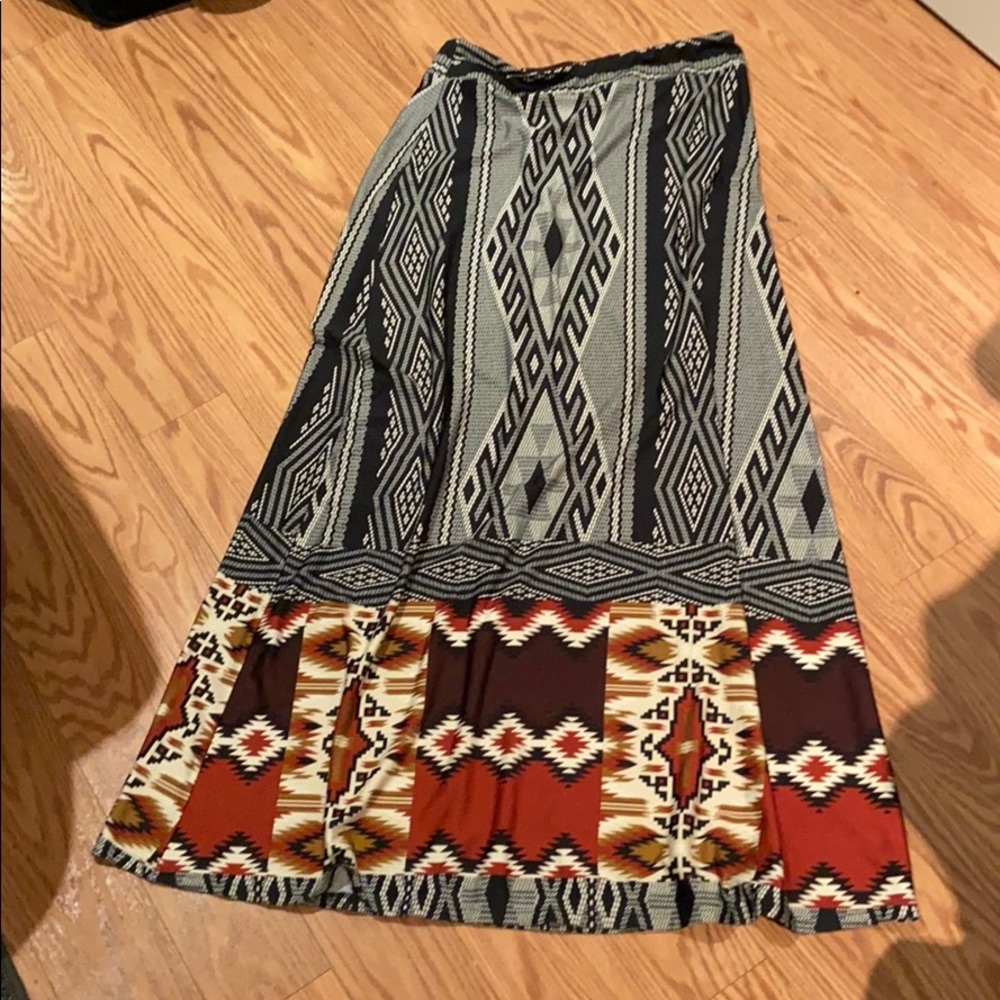 Tribal print maxi skirt